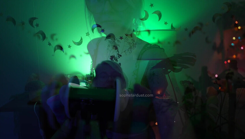 Soph Stardust ASMR - Ear licking, Kissing, Touching, Wet & Dry, Top Scratching