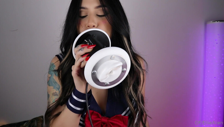 Ellie Alien - ASMR (Anime Girl) Ear Licking & Lollipop Licking