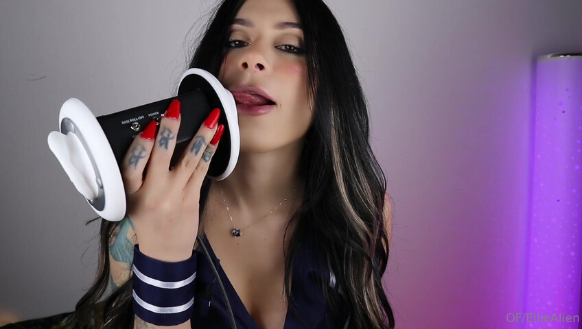 Ellie Alien - ASMR (Anime Girl) Ear Licking & Lollipop Licking