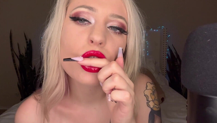 AriLove - Sexy Mouth Fetish ASMR