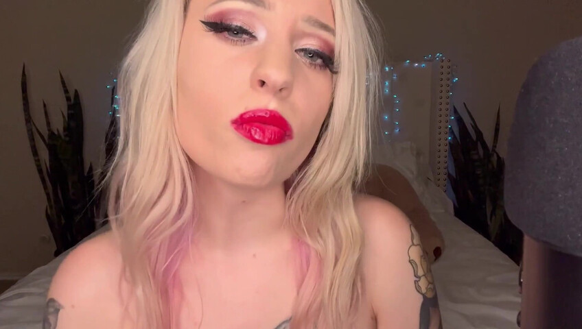 AriLove - Sexy Mouth Fetish ASMR