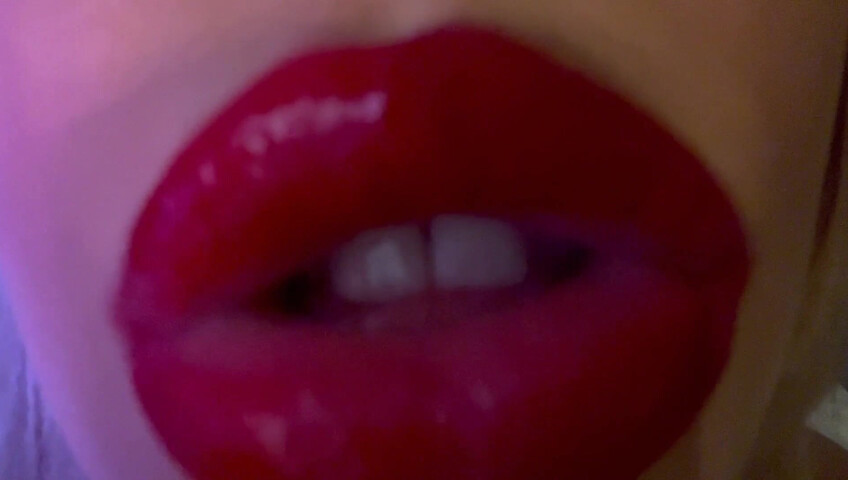 AriLove - Sexy Mouth Fetish ASMR