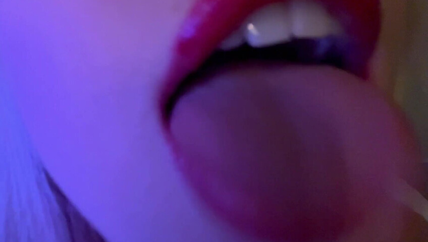 AriLove - Sexy Mouth Fetish ASMR