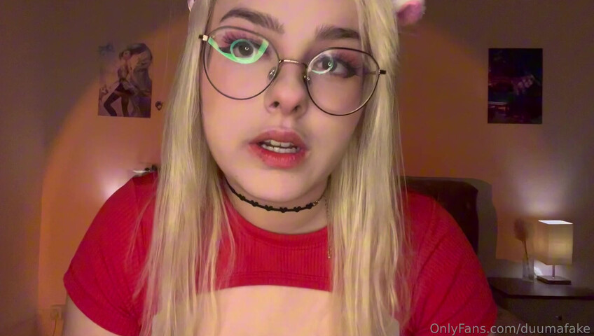 Maduu ASMR - Peituda vestida de gatinha te ajuda na punheta