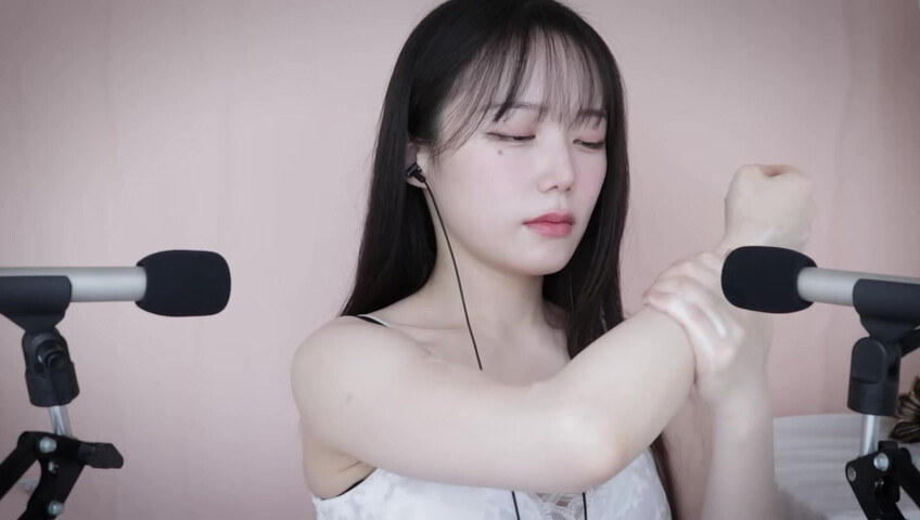 Jamonghae ASMR -15 Feb 2026 - Moist and Dry Body Sounds I’ll Let You Hear | Body Triggers | YT Membership