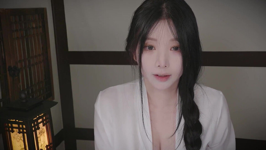 ASMR Yoon Ying - 15 Feb 2026 - A Night with the Innocent Young Lady (Roleplay)