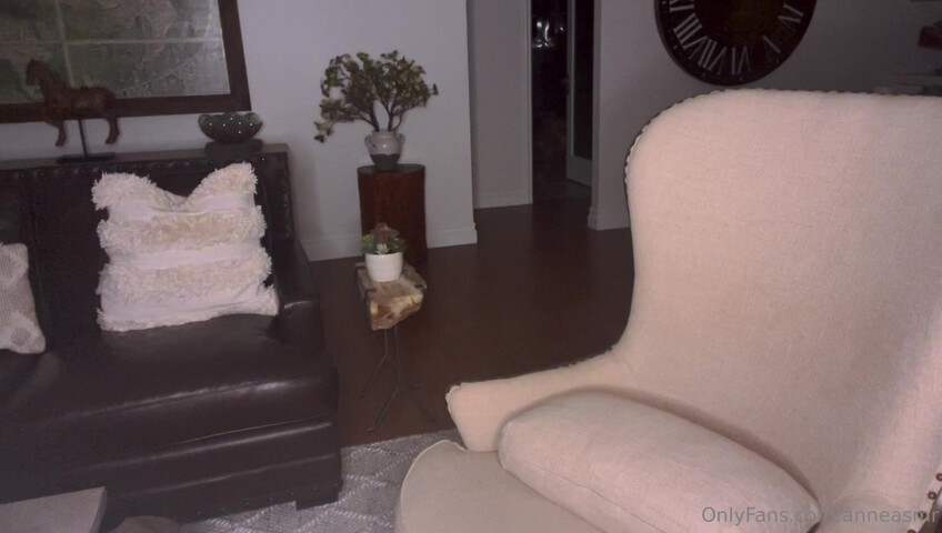 Anne ASMR - Study Partner Lends A Helping Hand