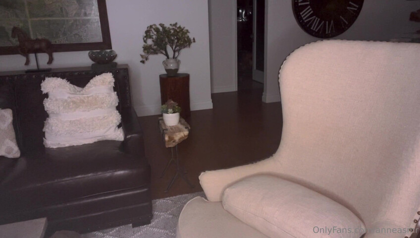 Anne ASMR - Study Partner Lends A Helping Hand