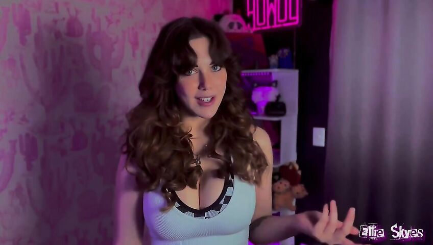 Ellie Skyes - Girl Next Door