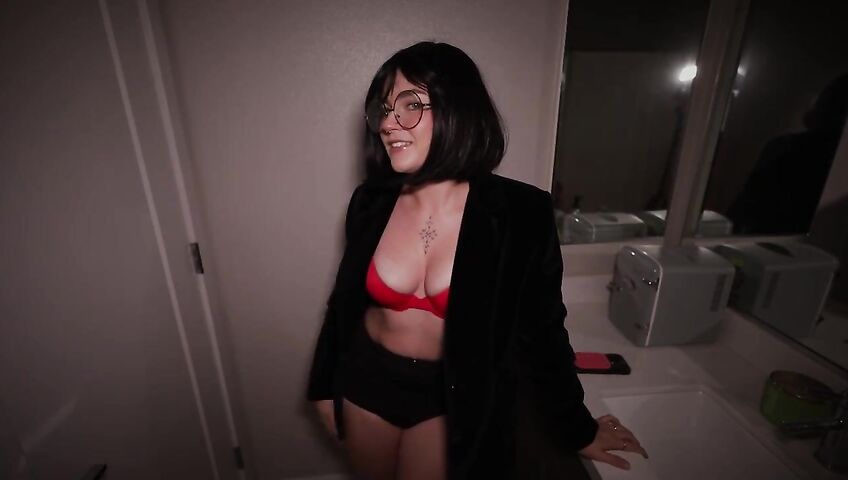 jaybbgirl - Costume Party Turns Taboo