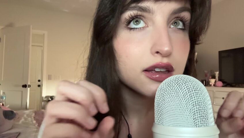 Beebee ASMR - 22 Feb 2026 - The Mouth Sounds ASMR Video Your Tingle Immunity Won’t Withstand