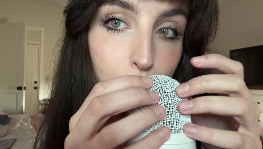 Beebee ASMR - 22 Feb 2026 - The Mouth Sounds ASMR Video Your Tingle Immunity Won’t Withstand