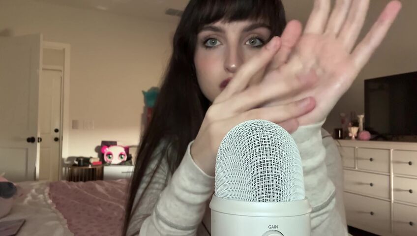 Beebee ASMR - 22 Feb 2026 - The Mouth Sounds ASMR Video Your Tingle Immunity Won’t Withstand