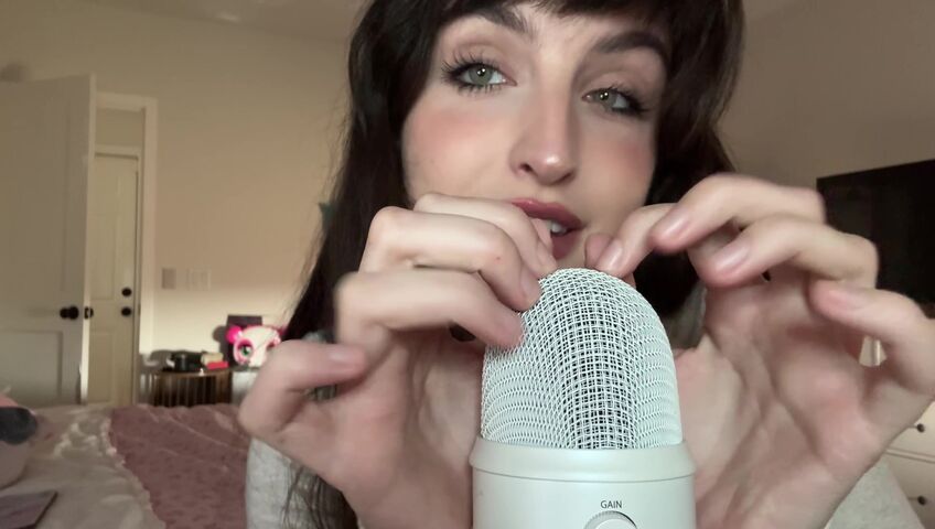 Beebee ASMR - 22 Feb 2026 - The Mouth Sounds ASMR Video Your Tingle Immunity Won’t Withstand