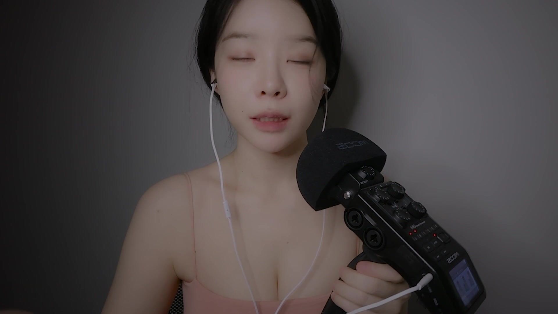 ASMR Yeonchu / y.zzu - 26 Feb 2026 - Honey Sounds ASMR | 아 기다리고 기다리던 바닥 꿀