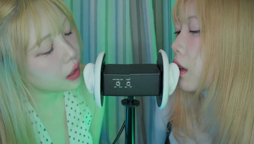 DOOBOO ASMR - 26 Feb 2026 -ASMR Twins Tease the 3DIO Microphone! (No Talking, Ear Licking, Kisses) (Patreon)