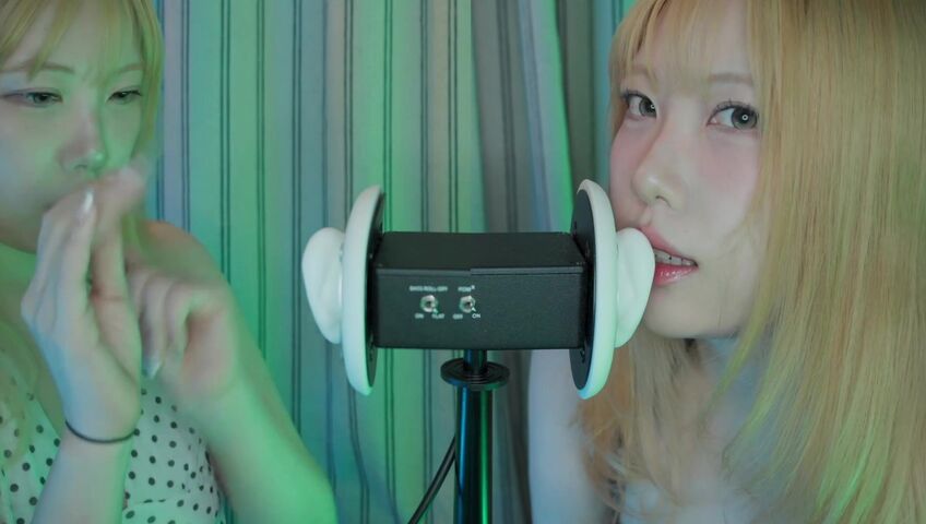 DOOBOO ASMR - 26 Feb 2026 -ASMR Twins Tease the 3DIO Microphone! (No Talking, Ear Licking, Kisses) (Patreon)