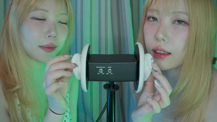 DOOBOO ASMR - 26 Feb 2026 -ASMR Twins Tease the 3DIO Microphone! (No Talking, Ear Licking, Kisses) (Patreon)