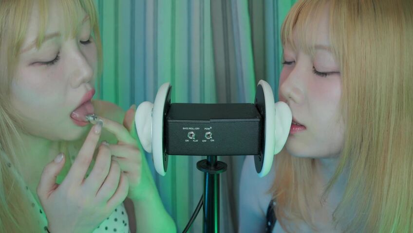 DOOBOO ASMR - 26 Feb 2026 -ASMR Twins Tease the 3DIO Microphone! (No Talking, Ear Licking, Kisses) (Patreon)