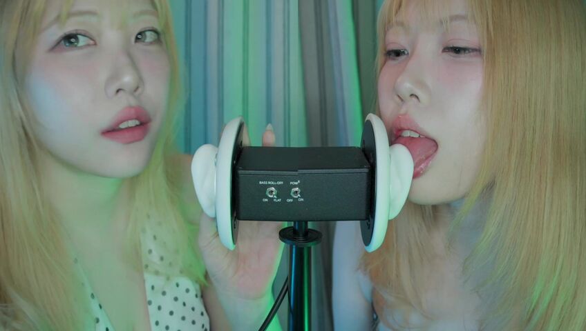 DOOBOO ASMR - 26 Feb 2026 -ASMR Twins Tease the 3DIO Microphone! (No Talking, Ear Licking, Kisses) (Patreon)