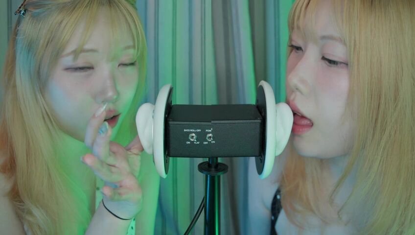 DOOBOO ASMR - 26 Feb 2026 -ASMR Twins Tease the 3DIO Microphone! (No Talking, Ear Licking, Kisses) (Patreon)