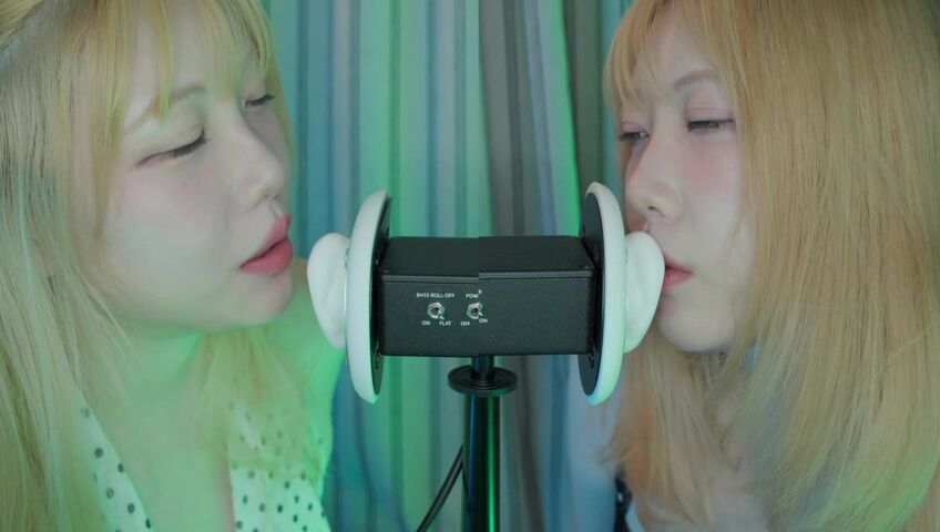 DOOBOO ASMR - 26 Feb 2026 -ASMR Twins Tease the 3DIO Microphone! (No Talking, Ear Licking, Kisses) (Patreon)