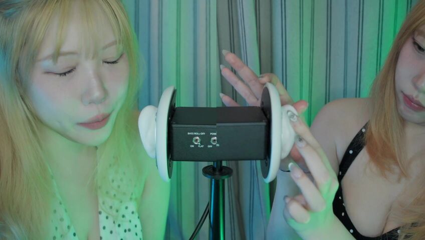 DOOBOO ASMR - 26 Feb 2026 -ASMR Twins Tease the 3DIO Microphone! (No Talking, Ear Licking, Kisses) (Patreon)