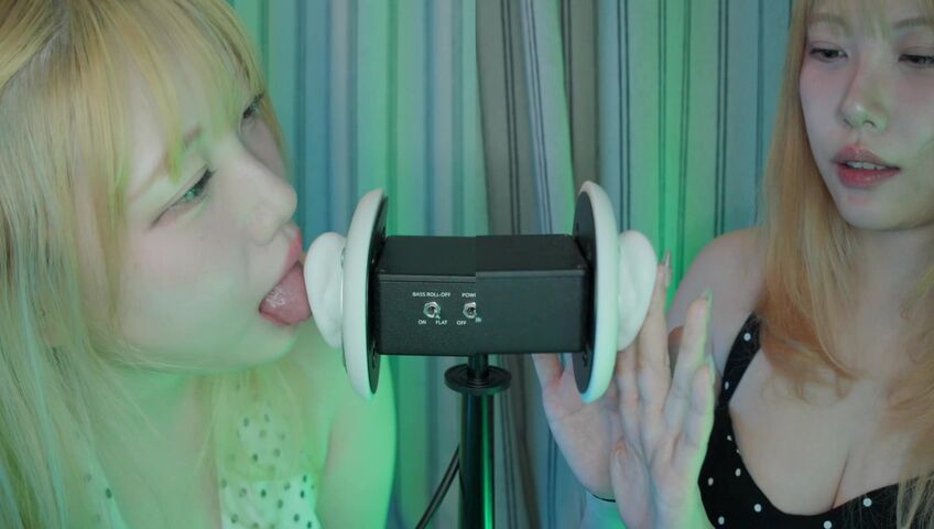 DOOBOO ASMR - 26 Feb 2026 -ASMR Twins Tease the 3DIO Microphone! (No Talking, Ear Licking, Kisses) (Patreon)
