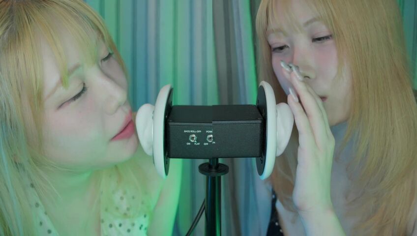 DOOBOO ASMR - 26 Feb 2026 -ASMR Twins Tease the 3DIO Microphone! (No Talking, Ear Licking, Kisses) (Patreon)