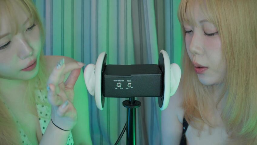 DOOBOO ASMR - 26 Feb 2026 -ASMR Twins Tease the 3DIO Microphone! (No Talking, Ear Licking, Kisses) (Patreon)