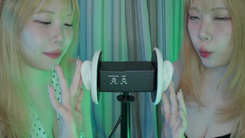 DOOBOO ASMR - 26 Feb 2026 -ASMR Twins Tease the 3DIO Microphone! (No Talking, Ear Licking, Kisses) (Patreon)