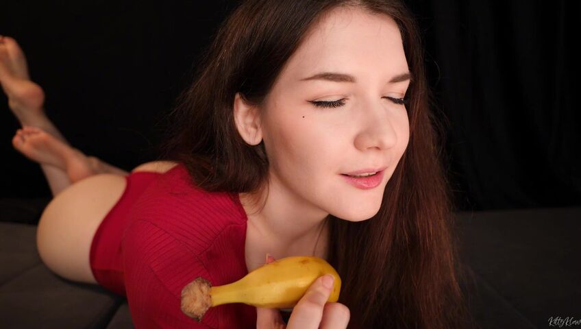 KittyKlaw ASMR - 27 Feb 2026 - Banana Sucking & Eating | Kissing & Mouth Sound | Boosty Leaked
