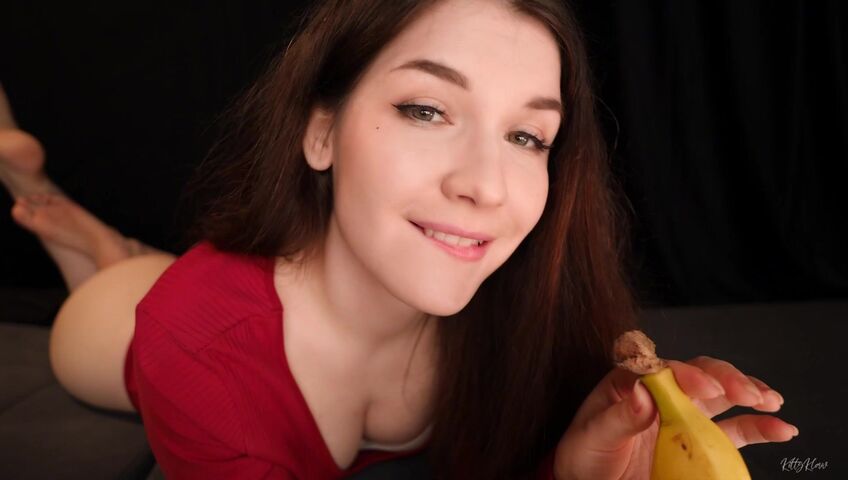 KittyKlaw ASMR - 27 Feb 2026 - Banana Sucking & Eating | Kissing & Mouth Sound | Boosty Leaked