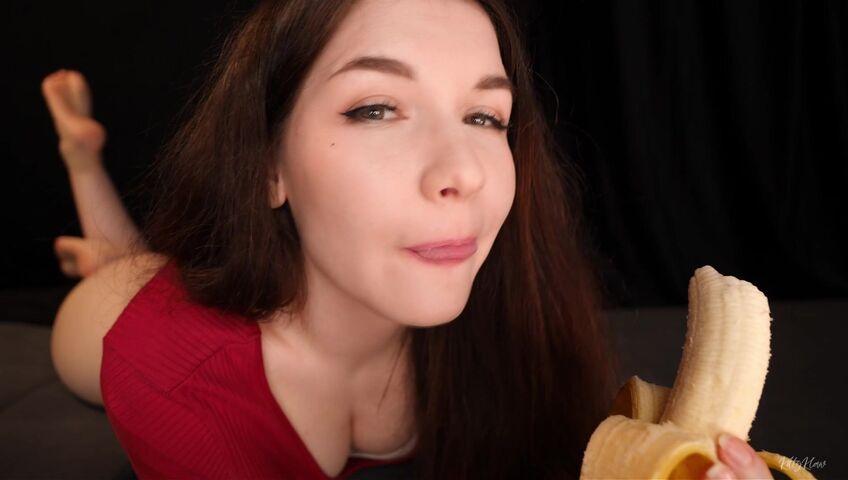 KittyKlaw ASMR - 27 Feb 2026 - Banana Sucking & Eating | Kissing & Mouth Sound | Boosty Leaked