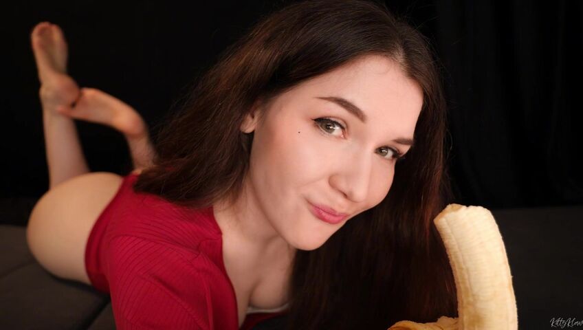 KittyKlaw ASMR - 27 Feb 2026 - Banana Sucking & Eating | Kissing & Mouth Sound | Boosty Leaked