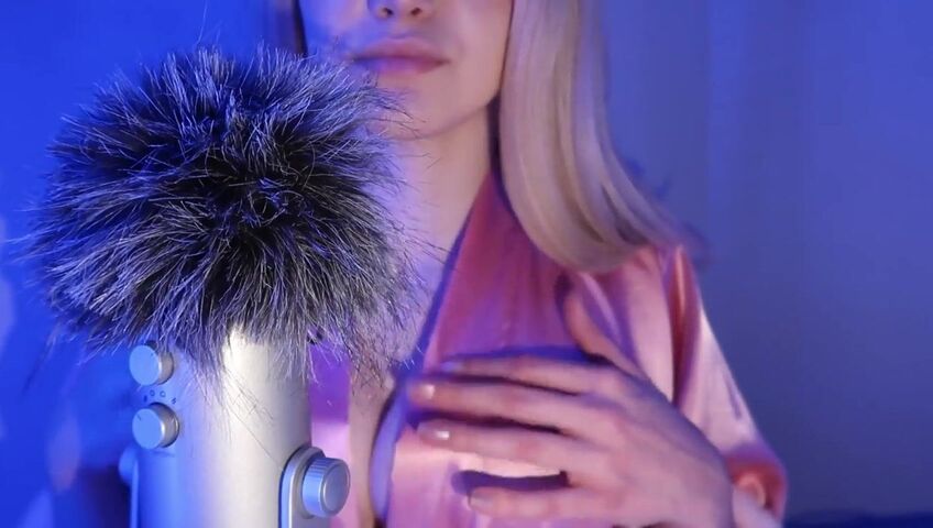 Jinx ASMR - Fabric & Tapping Sounds