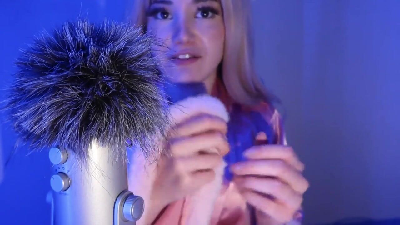 Jinx ASMR - Fabric & Tapping Sounds