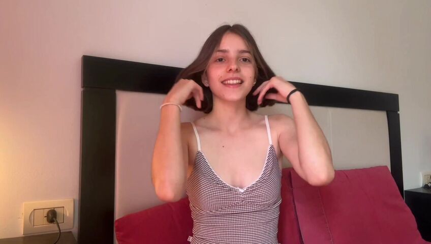 Tinglebay ASMR - 25 Feb 2026 - ASMR Girlfriend Roleplay ????