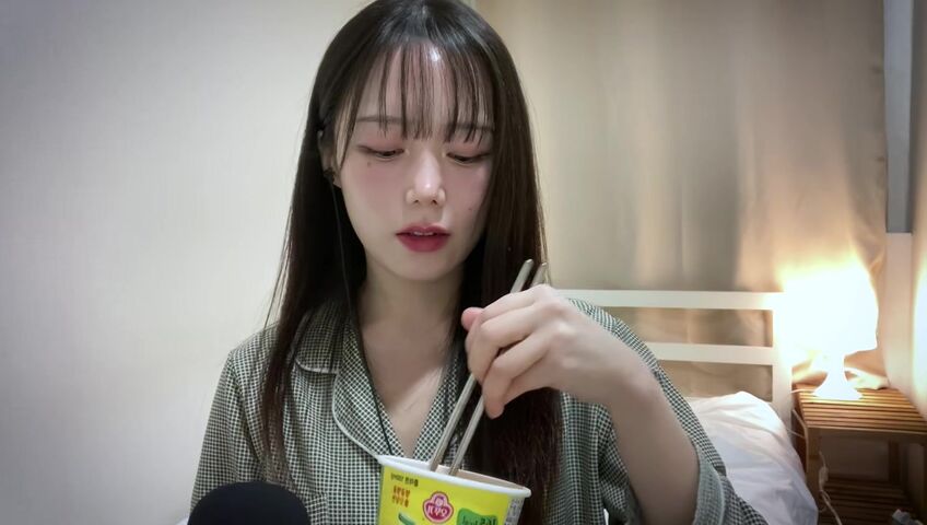Jamonghae ASMR - 1 March 2026 - 비 오는 밤, 네가 갑자기 우리 집에 찾아왔다 | YouTube Membership
