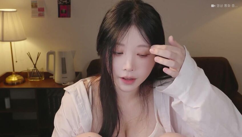 ASMR Yoon Ying - 1 March 2026 - Real Voice Call 2 | 마라맛 영통 어떤뎅???? (후시 없음)