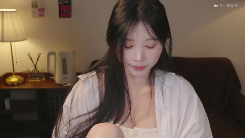 ASMR Yoon Ying - 1 March 2026 - Real Voice Call 2 | 마라맛 영통 어떤뎅???? (후시 없음)