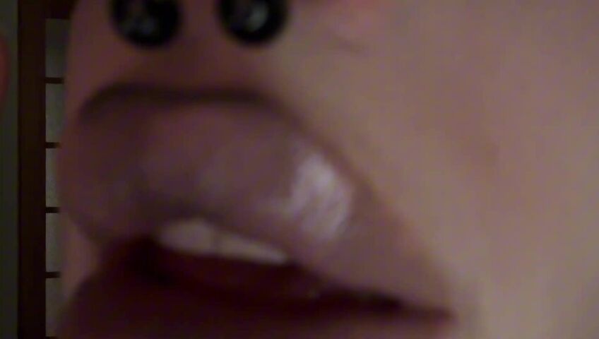 SleepGirlASMR - 50 Kisses (French Countdown) w⧸ Hand Movements, Mouth Sounds