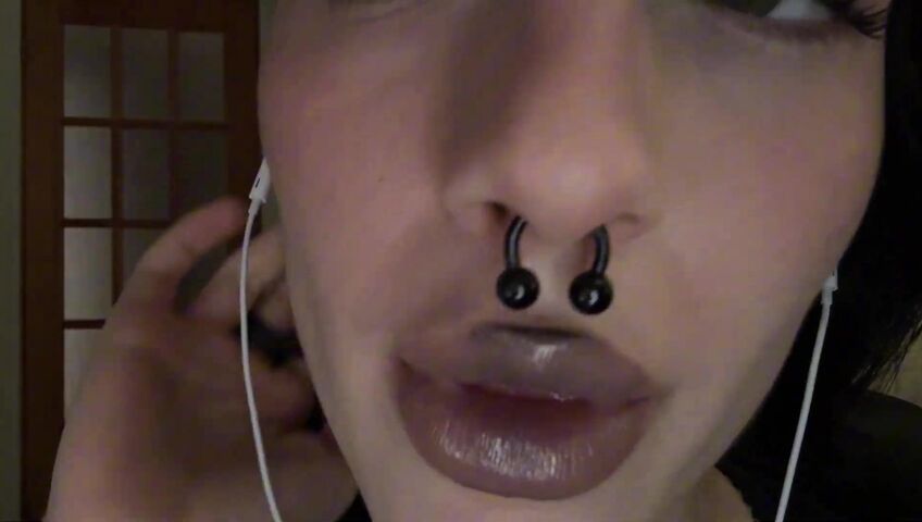 SleepGirlASMR - 50 Kisses (French Countdown) w⧸ Hand Movements, Mouth Sounds