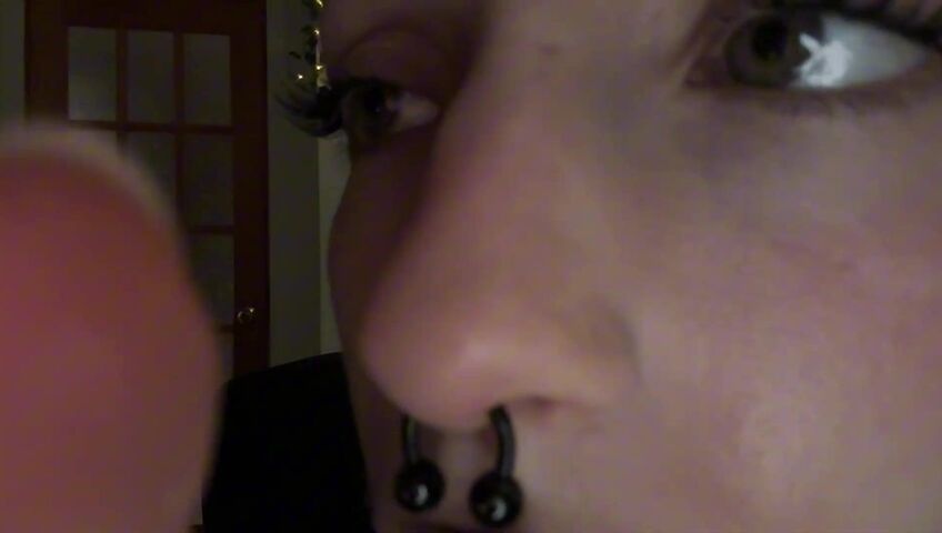 SleepGirlASMR - 50 Kisses (French Countdown) w⧸ Hand Movements, Mouth Sounds