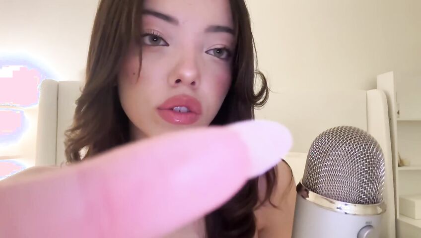 Kaitlynn Rhenea ASMR - Goodnight kisses because she loves you (part 1)