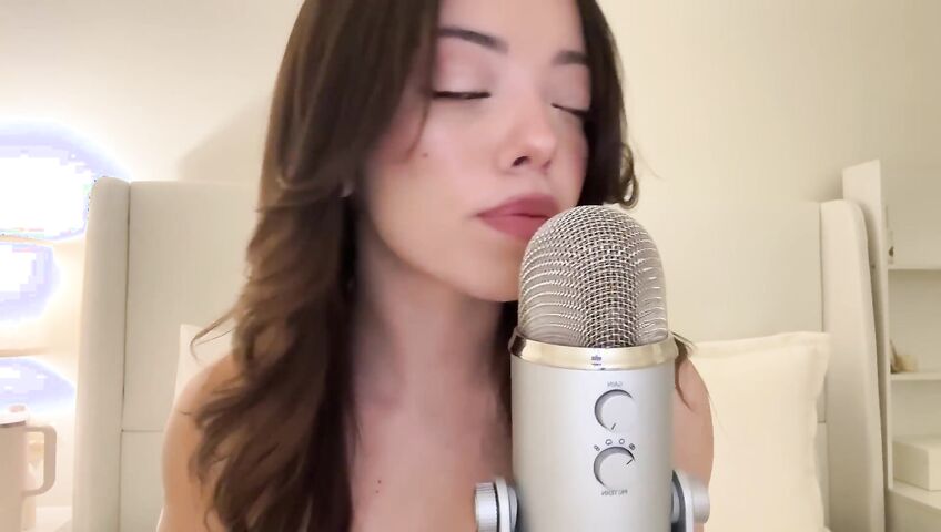 Kaitlynn Rhenea ASMR - Goodnight kisses because she loves you (part 1)