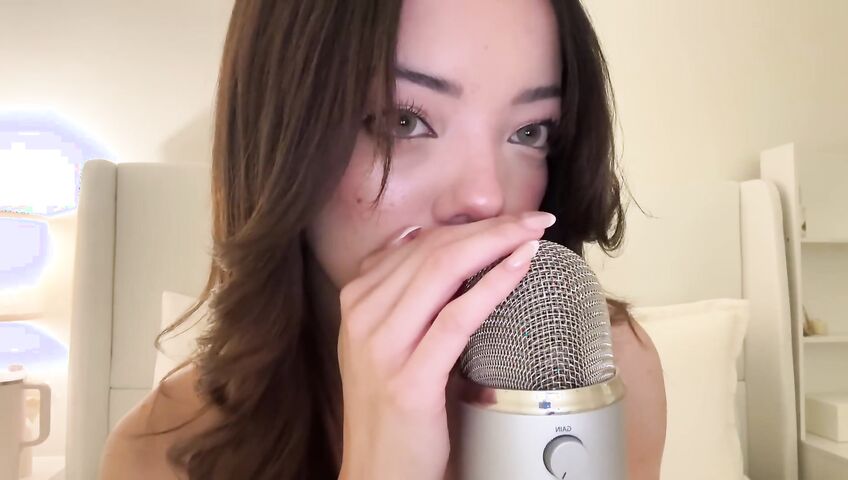 Kaitlynn Rhenea ASMR - Goodnight kisses because she loves you (part 1)