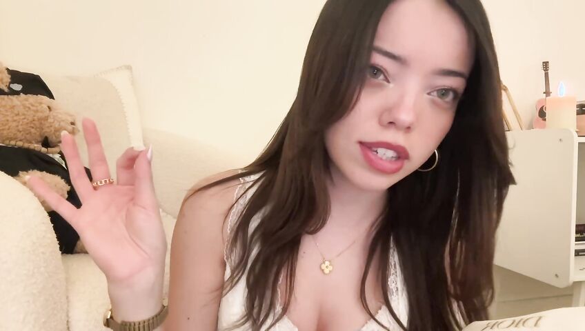 Kaitlynn Rhenea ASMR - Goodnight kisses because she loves you (part 2)