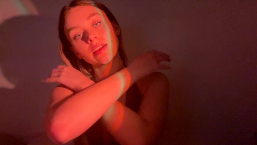 Simply Kel ASMR - Gentle Skin Scratching Brushing, Fabric Sounds, Collarbone Tapping & Massage