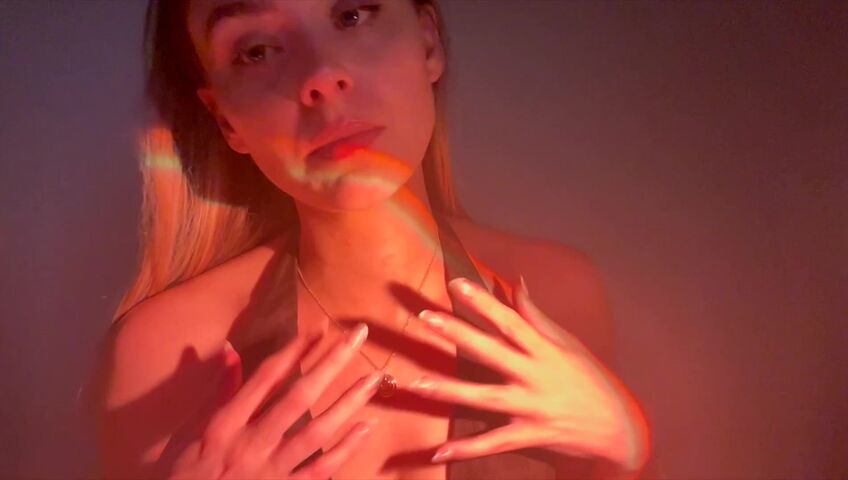 Simply Kel ASMR - Gentle Skin Scratching Brushing, Fabric Sounds, Collarbone Tapping & Massage